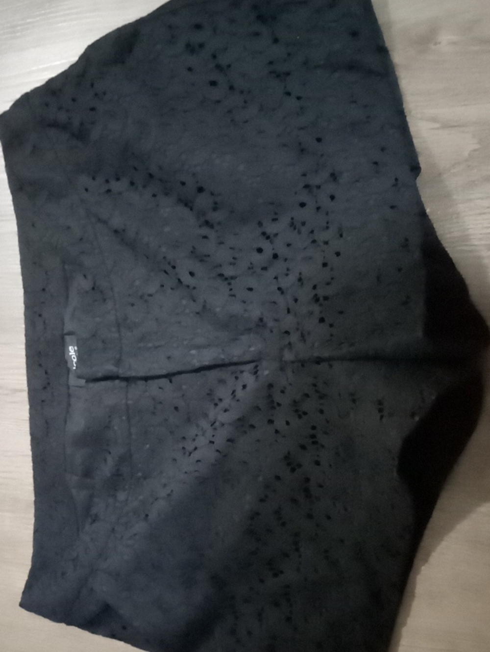 Nicole by Nicole Miller Black Lined Lace Shorts